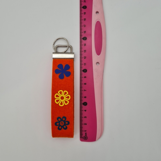 Preview: Filzschlüsselanhänger Blumen orange